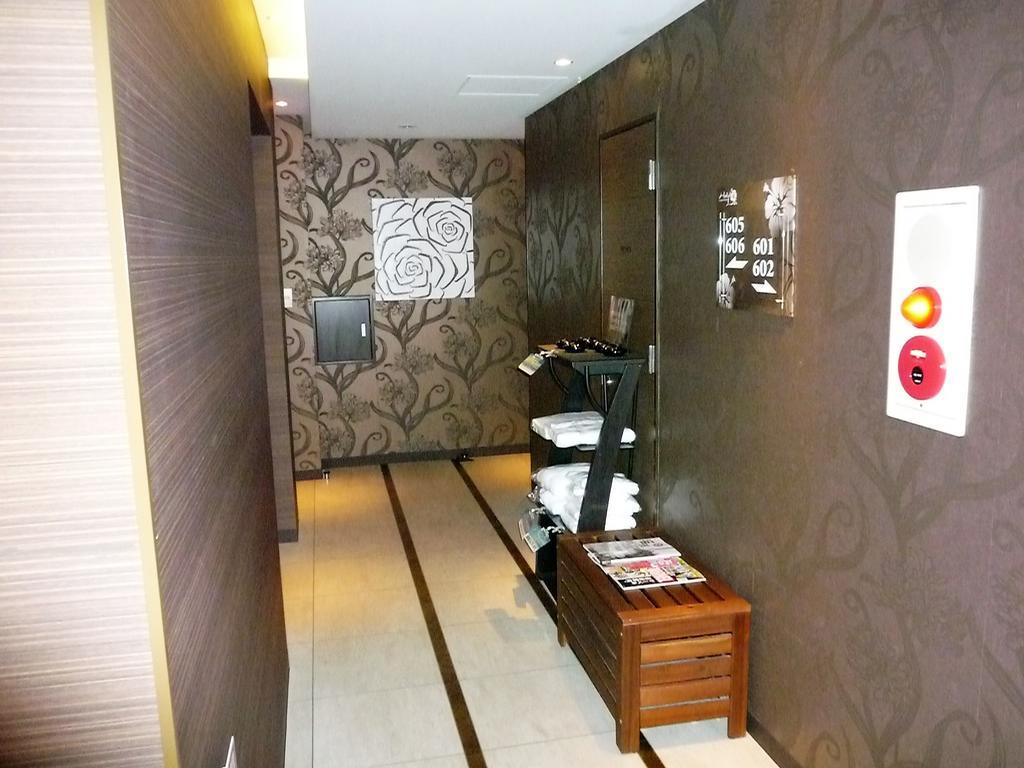 Hotel Lei (Adults Only) Funabashi Exterior photo